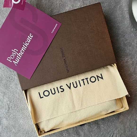 Limited Edition Louis Vuitton Black Leather Monogram Long Wallet - Picture 14 of 15